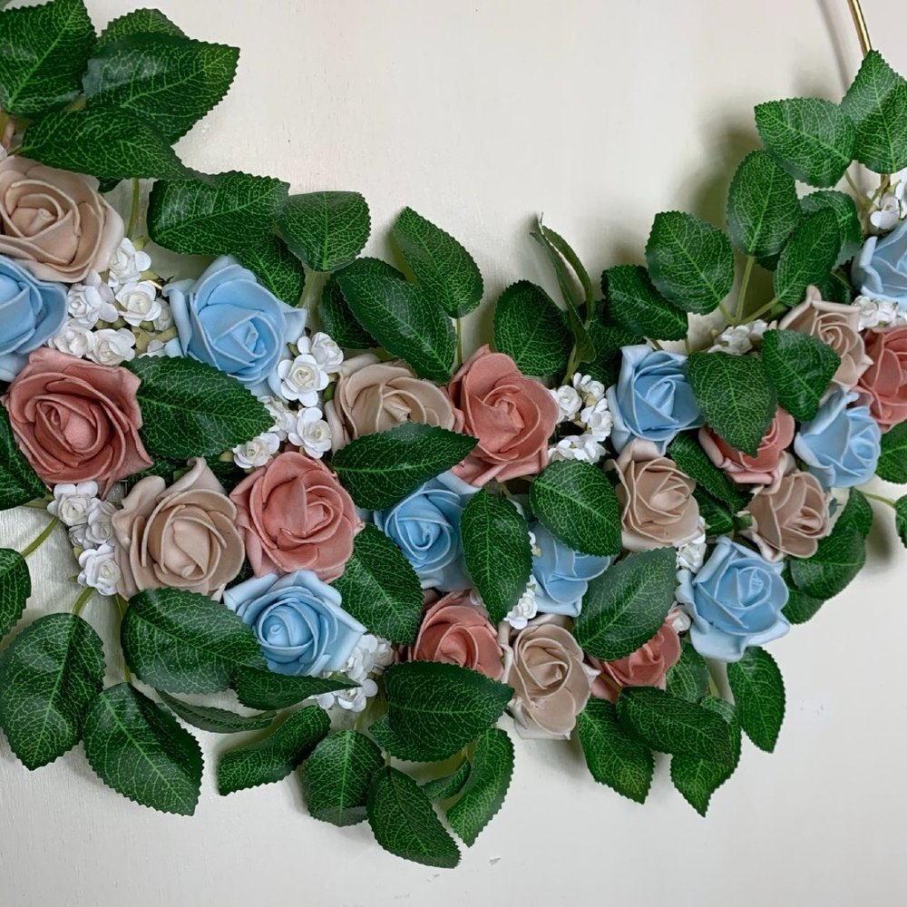 Beautiful Springtime Floral Wreath - Picture 5 of 7